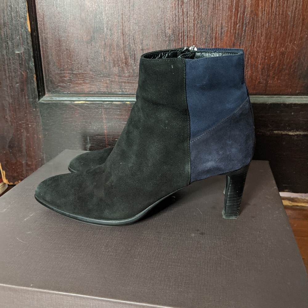 Aquatalia black and navy suede leather heel boots